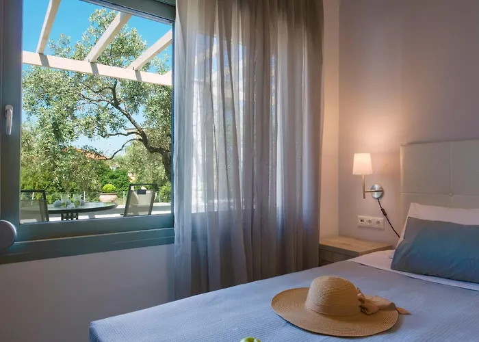 Terra Di Olive Thassos 3*